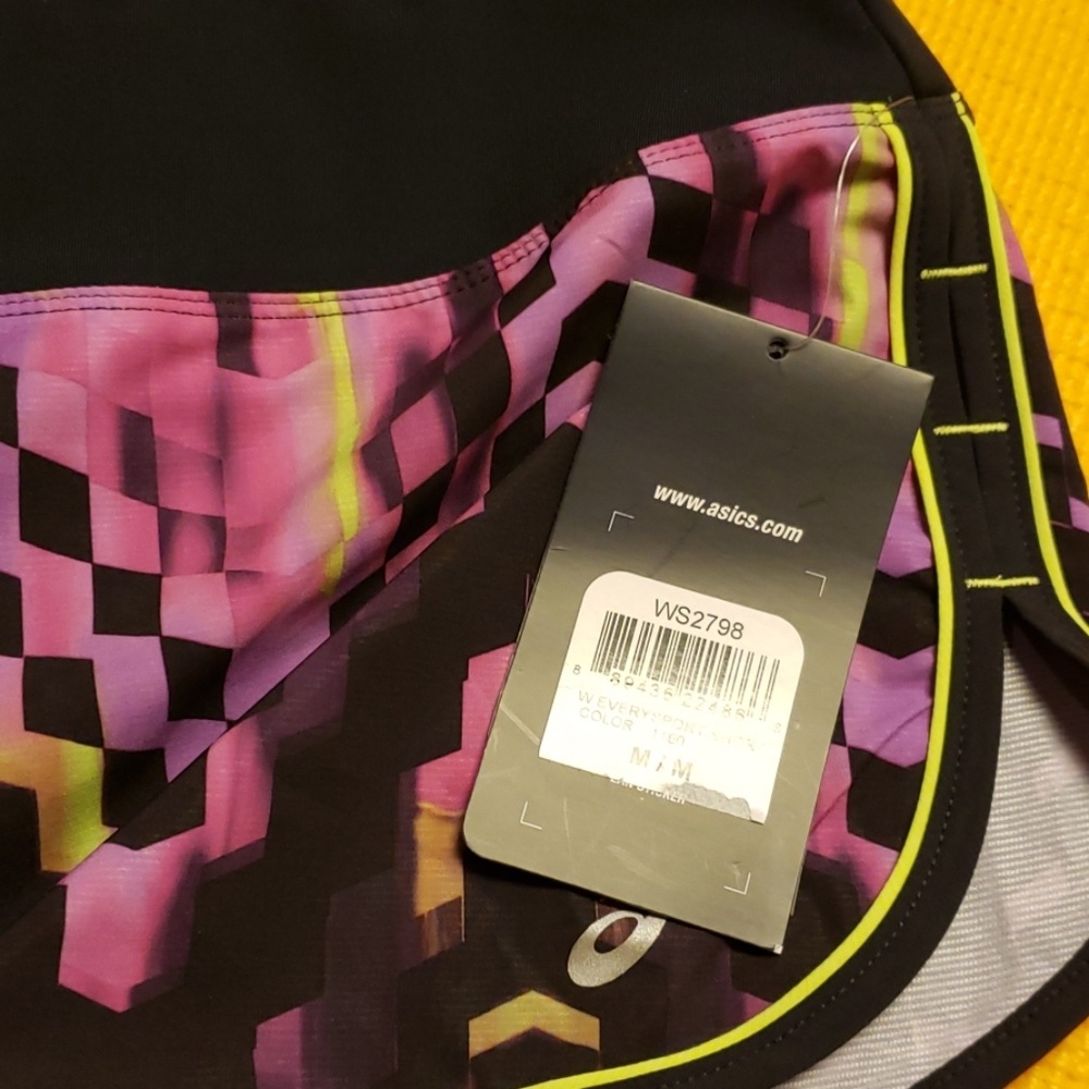 ASICS shorts - Picture 3 of 4